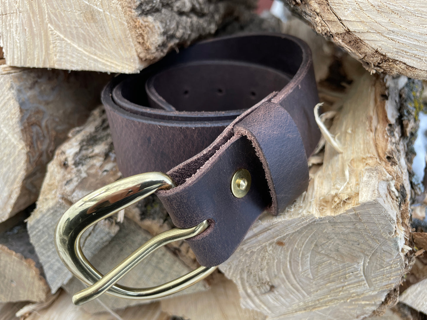 The 5AM Standard Belt – 1.5'' wide 8 oz Vegetable-Tanned Leather – Solid Brass