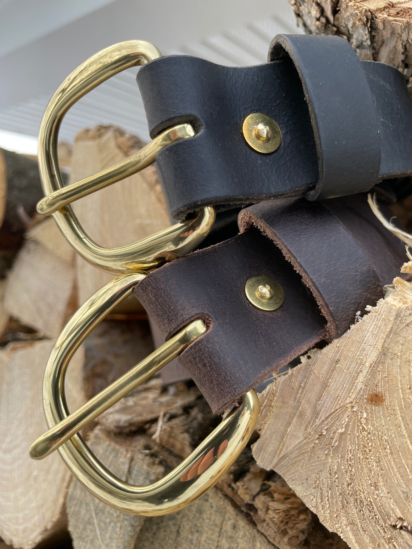 The 5AM Standard Belt – 1.5'' wide 8 oz Vegetable-Tanned Leather – Solid Brass
